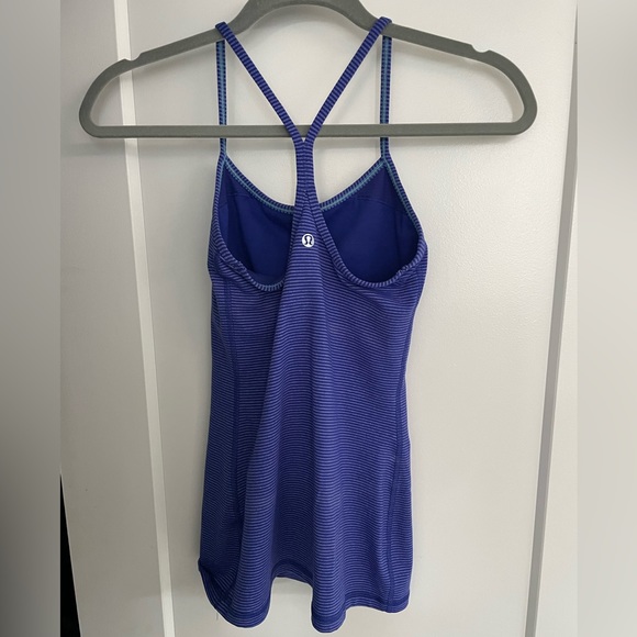 Y racer back tank size 2 - Picture 3 of 3